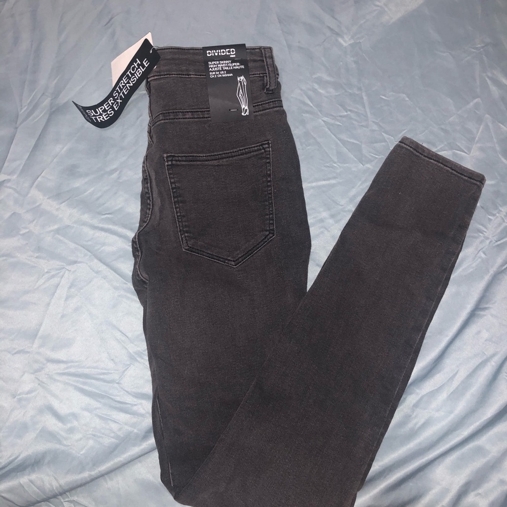 Skinny high waisted jeans